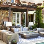 4 Indoor Decorating Moves to Take Outside