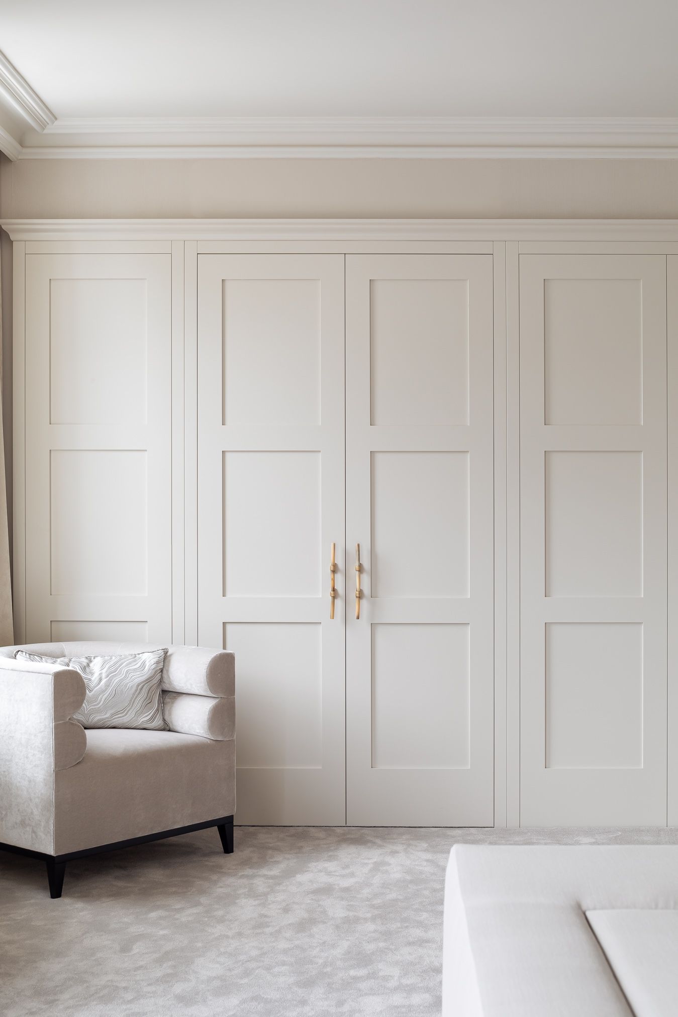 Maximize Your Storage: Stylish Solutions
with Bedroom Wardrobes