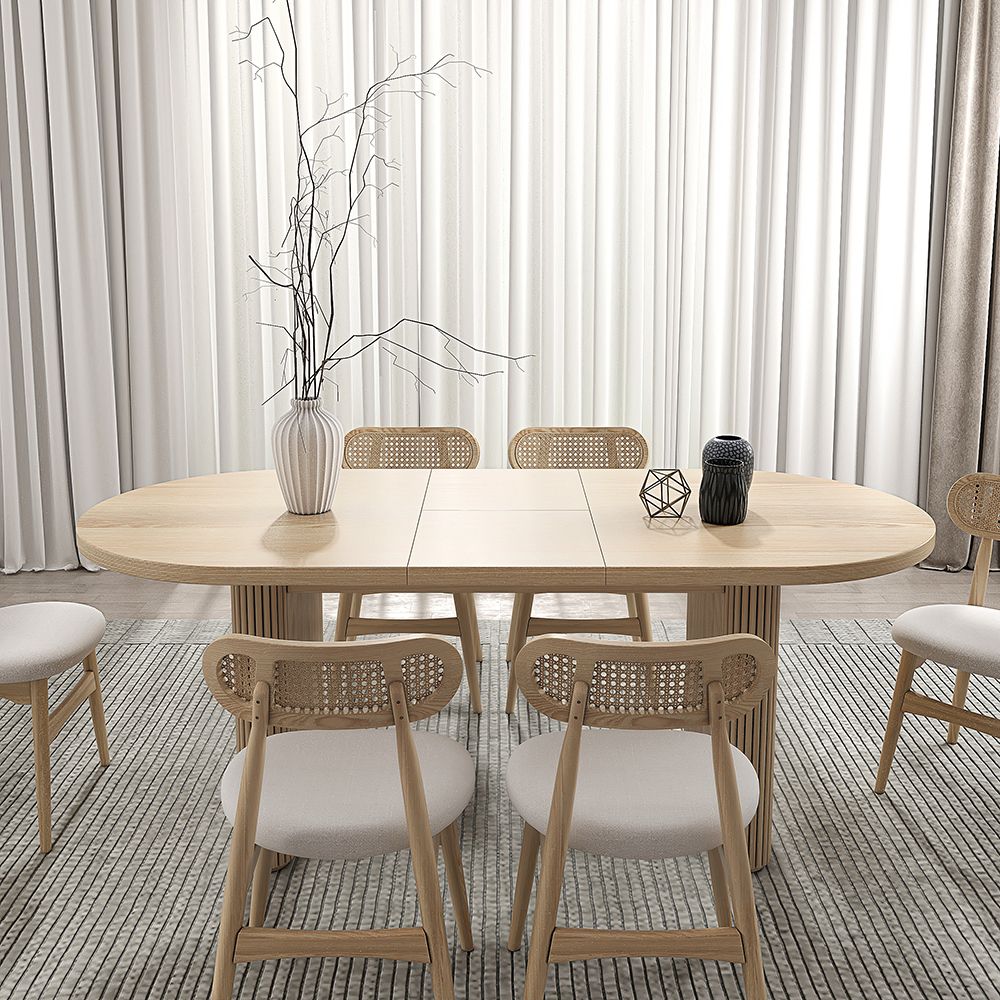 Entertain in Style: Choosing the Right
Extendable Dining Table