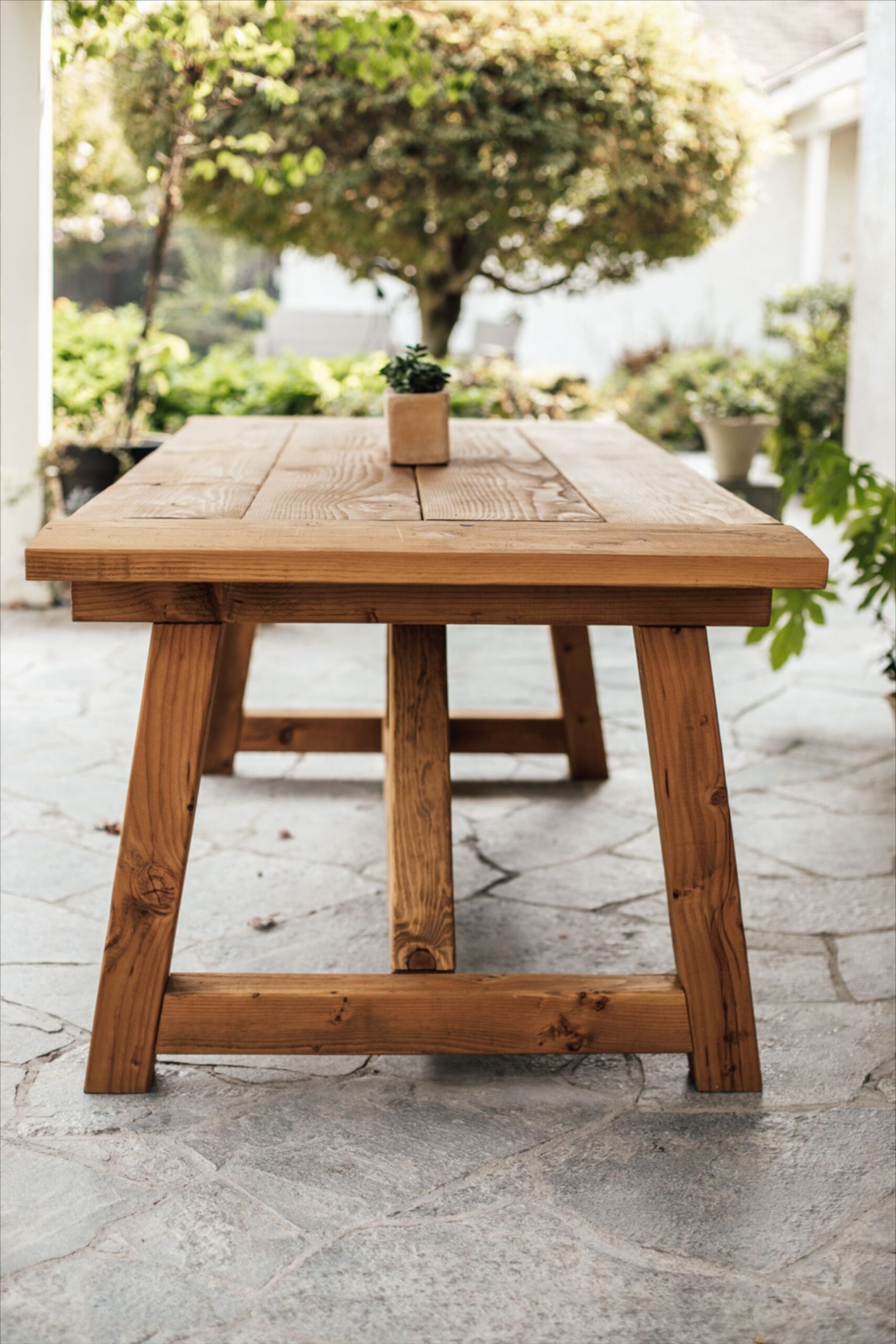 Farmhouse Table: Beautiful and
Tough