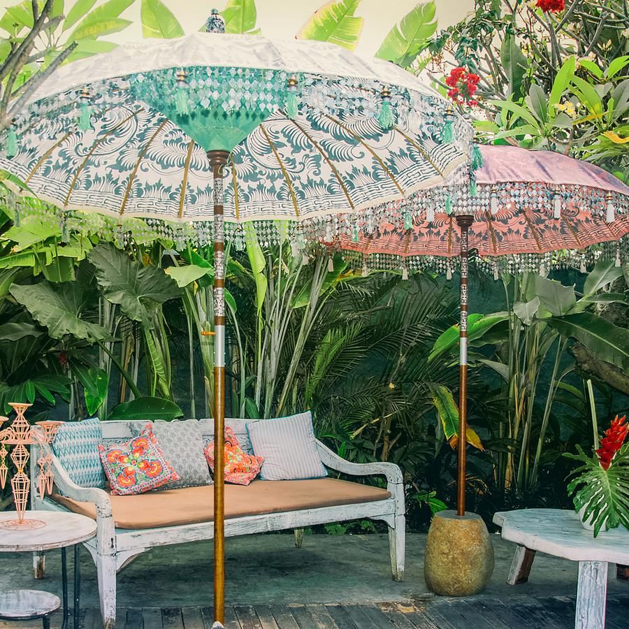 Make your Patio Attractive by
Using a Colorful Garden Umbrella