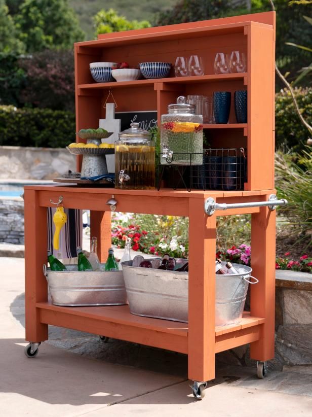 How a good outdoor buffet
table can be helpful for you?