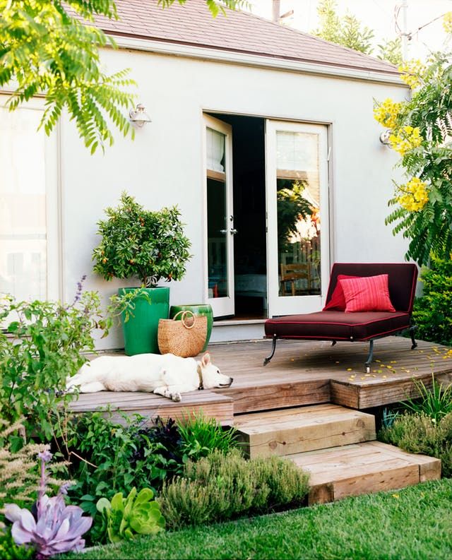 Make most of the space in your
yard for Small deck ideas