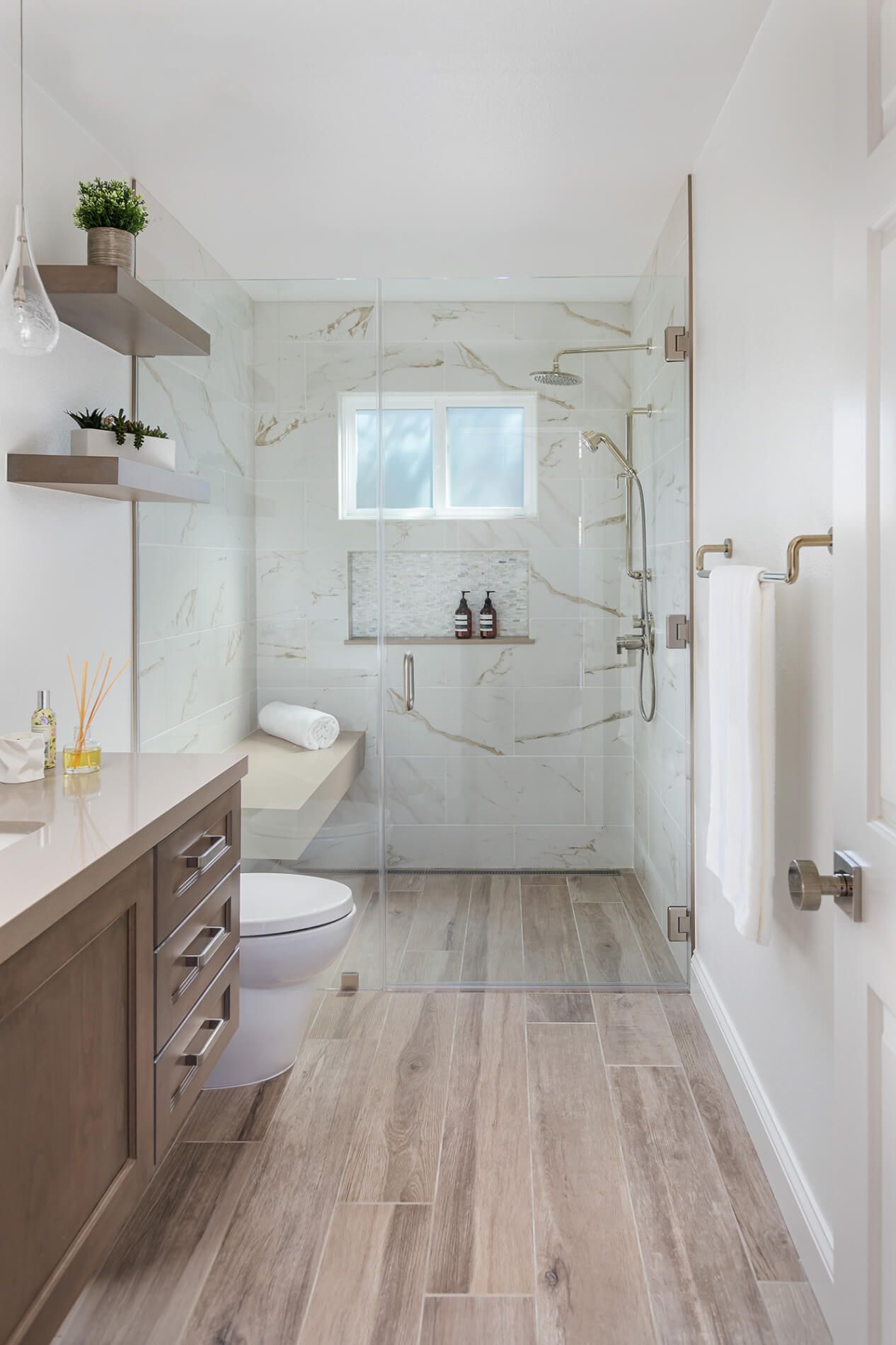 BEST BATHROOM FLOORING OPTIONS