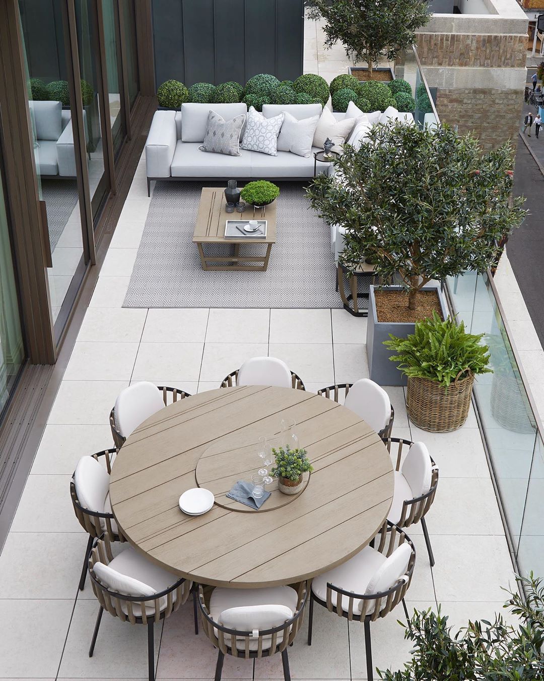 Contemporary Patio Furniture