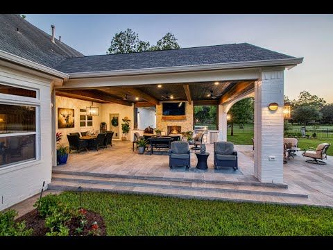 Different Types of a Beautiful
Covered Patio Design