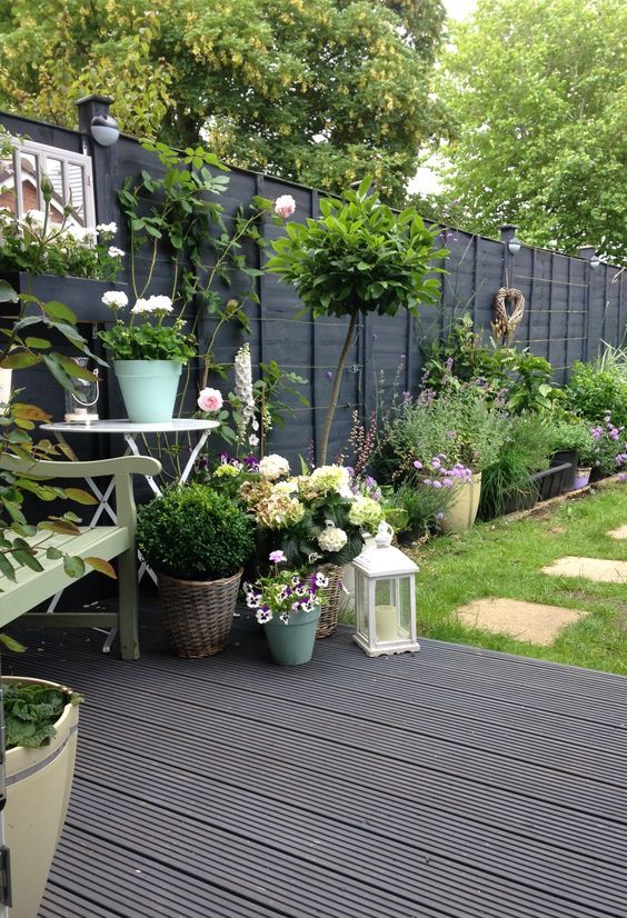 Garden Decking Ideas and How
to Maintain Them