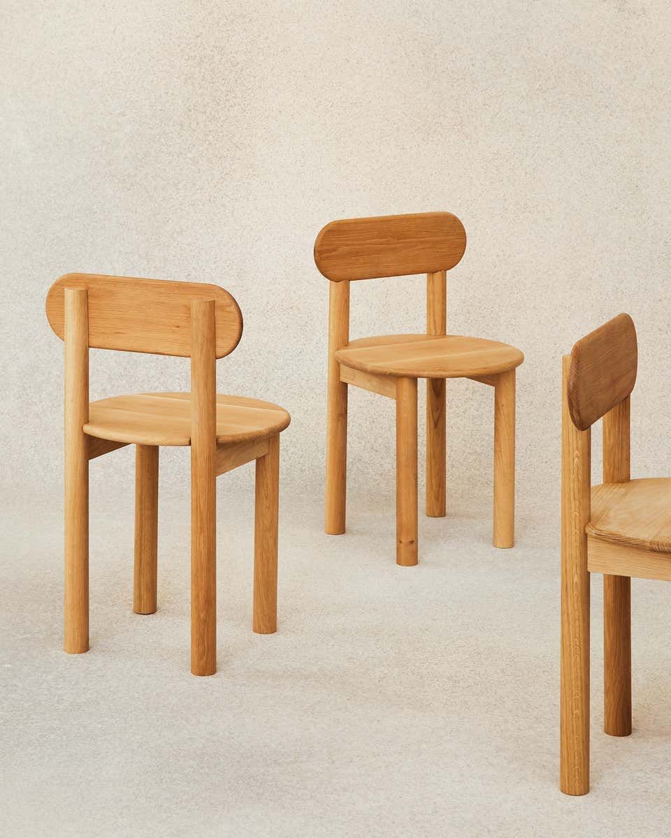 Oak Dining Chairs for Top
Classic Interior