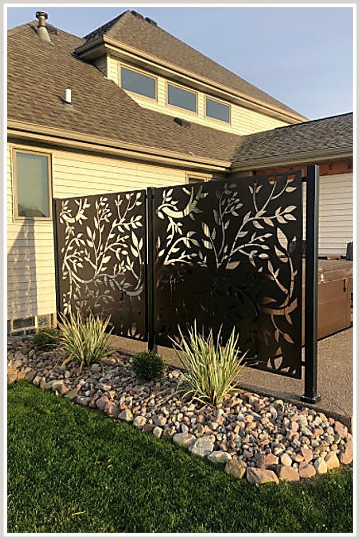 Install Outdoor Screens and
Enjoy Privacy