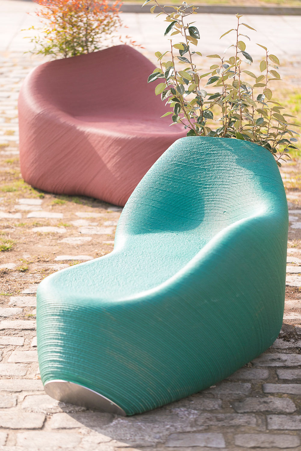 Plastic Garden Furniture makes
Sense for your Outdoor Comfort