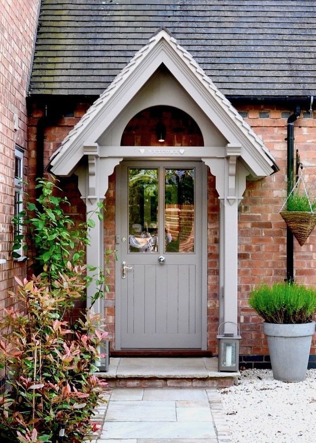 Elegant and Decorative Porch
Canopy