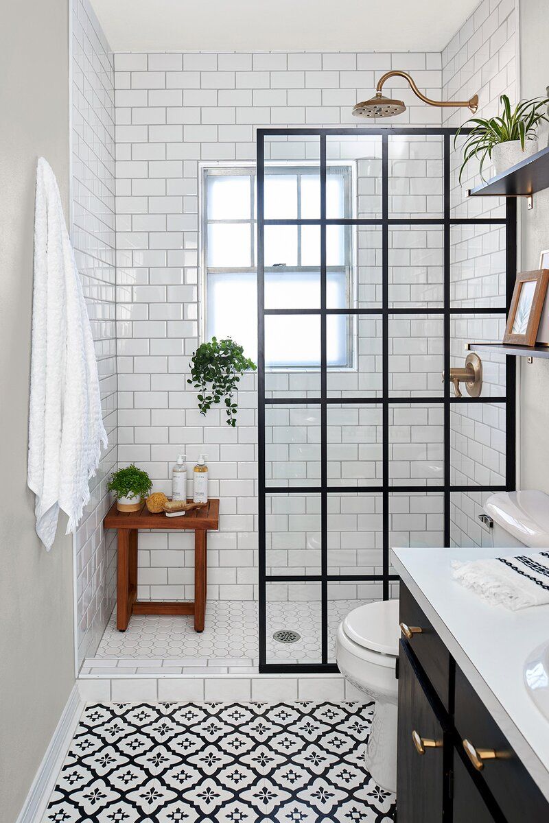 Contemporary subway tile bathroom