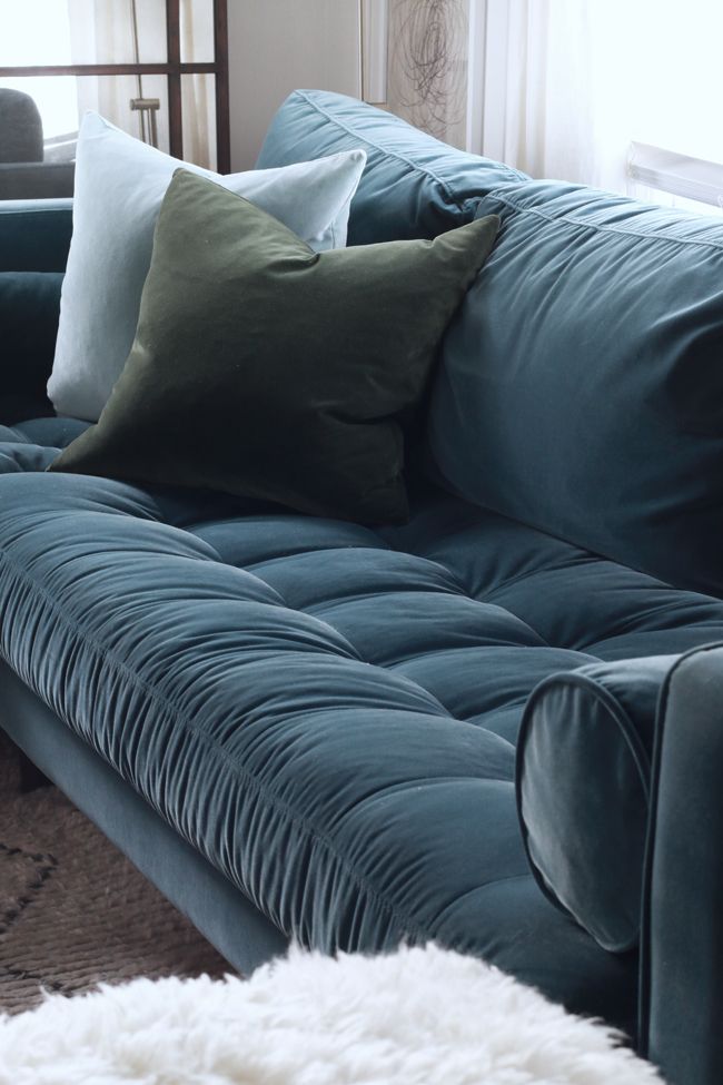 Make Your Living Room Elegant
With The Velvet Sofas