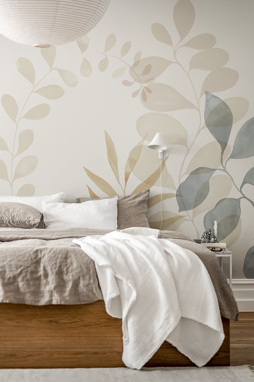 Which color of bedroom wallpaper is preferable?