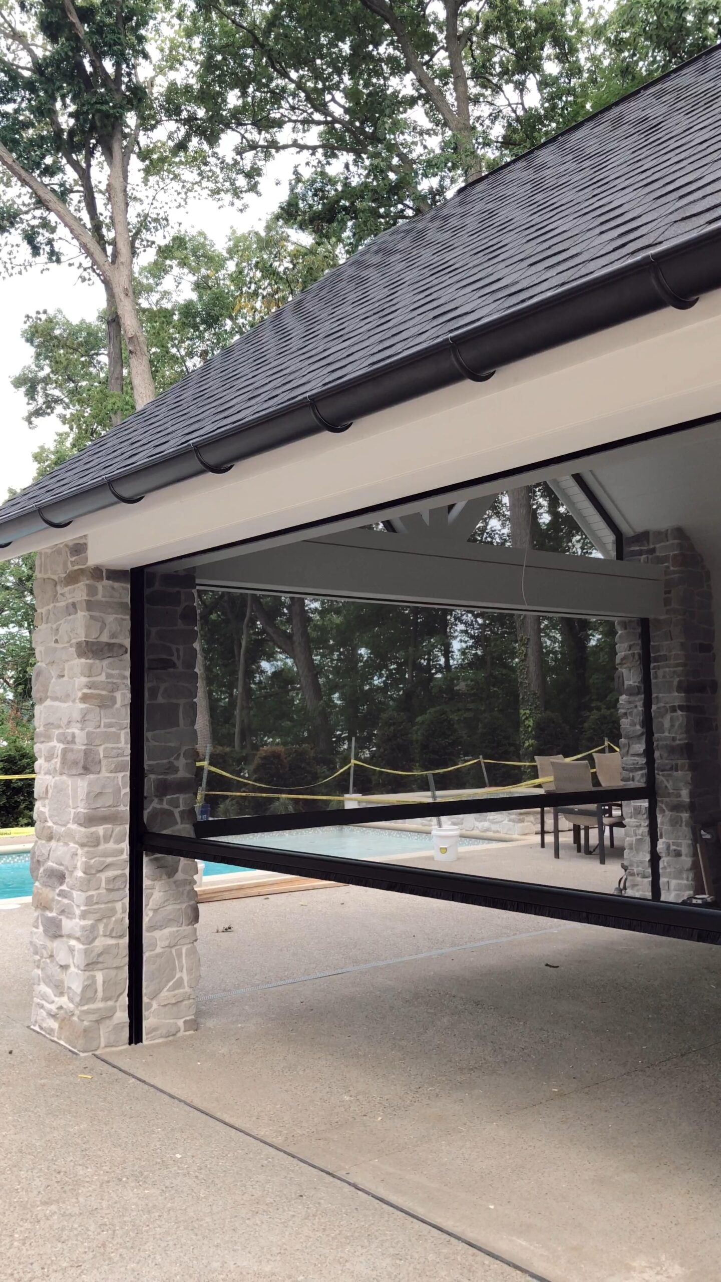 Install Outdoor Screens and
Enjoy Privacy