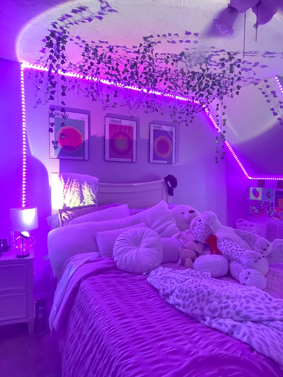 Purple bedroom ideas and the colors combinations