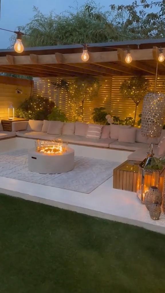 Use Backyard Lighting Ideas to
Brighten Your Backyard