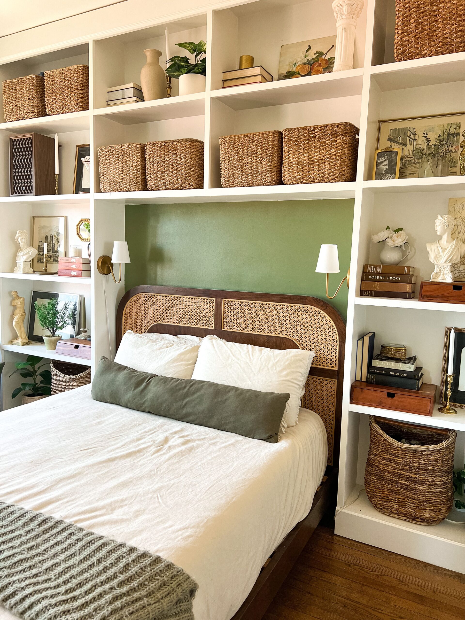 The most interesting bedroom storage ideas