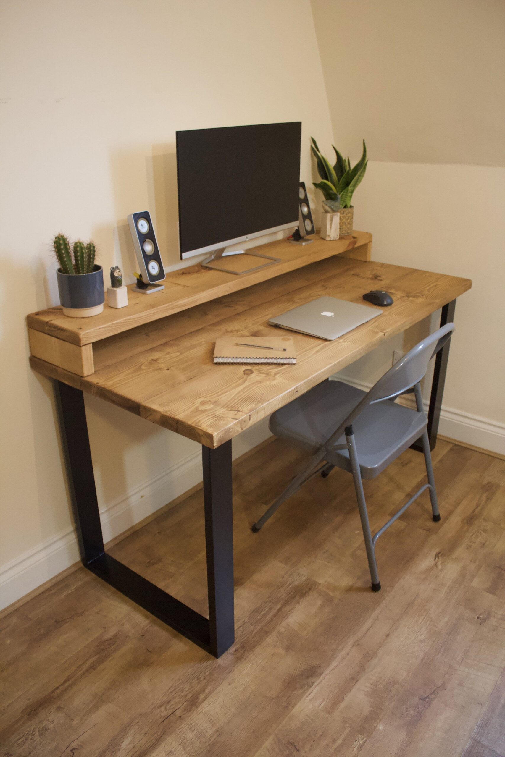 Computer Desk For Home And
Their Working Way For Household