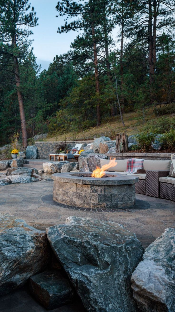 Timeless Appeal: Enhancing with Flagstone
Pavers