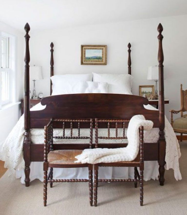 Pristine Four Poster Bed