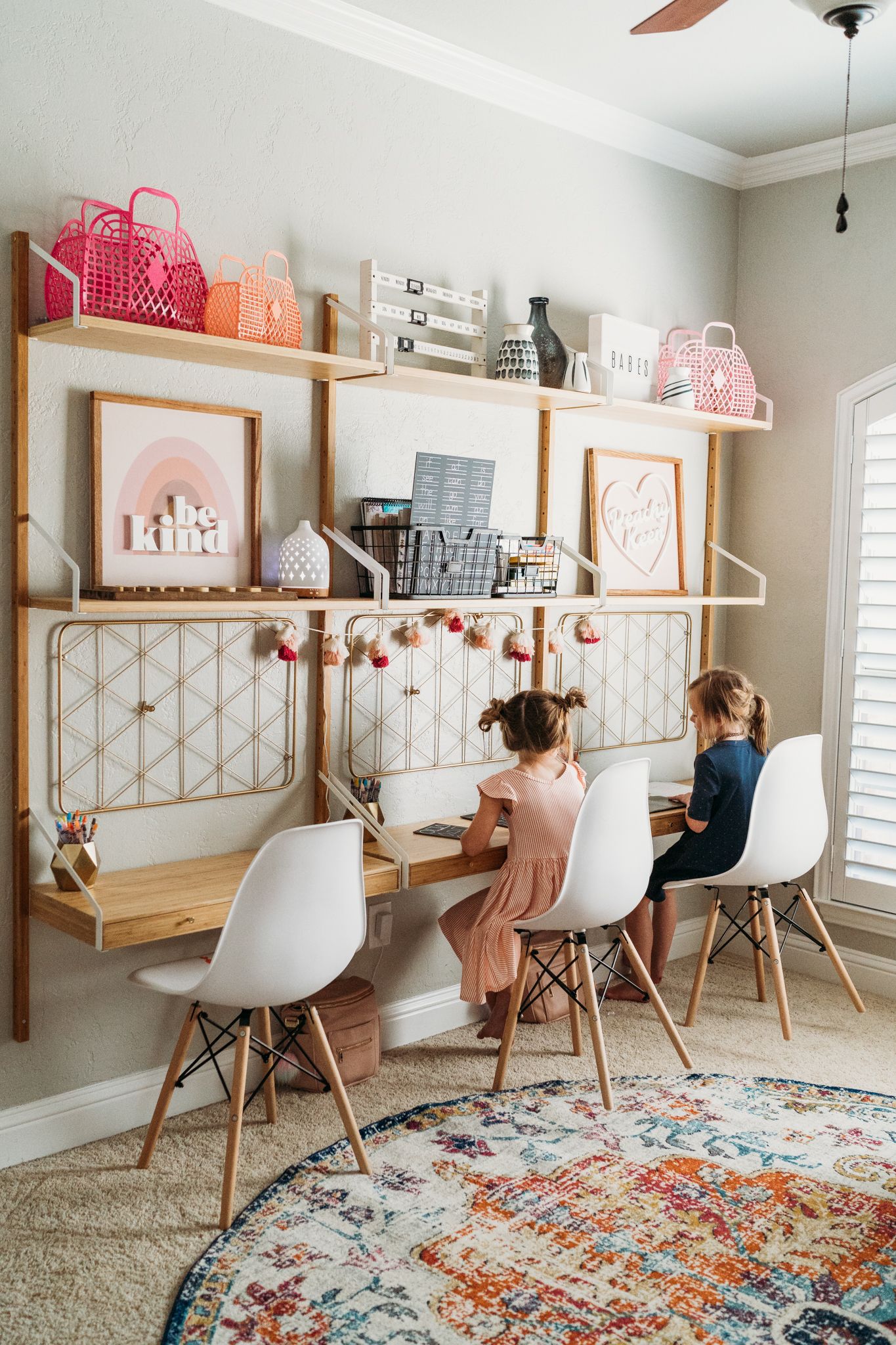 Little Cute Kids Desks for
Your Child