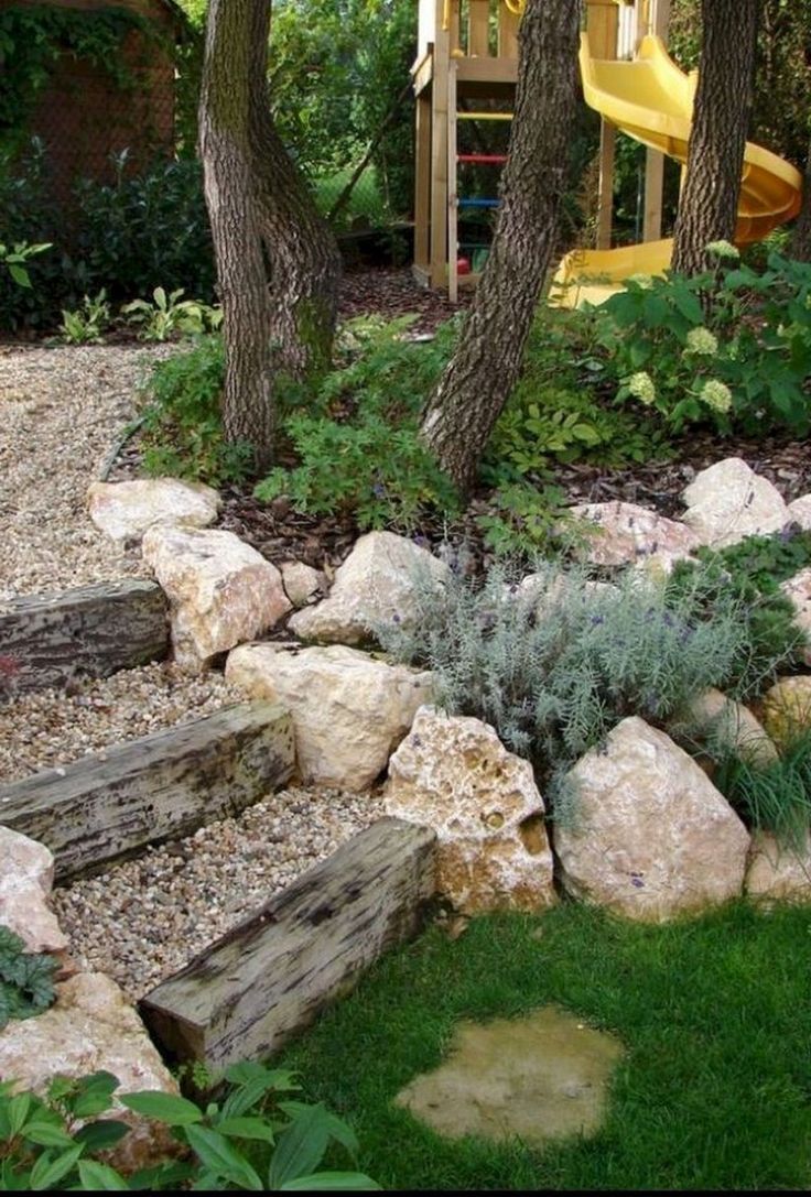 Landscaping with rocks: What
to consider?