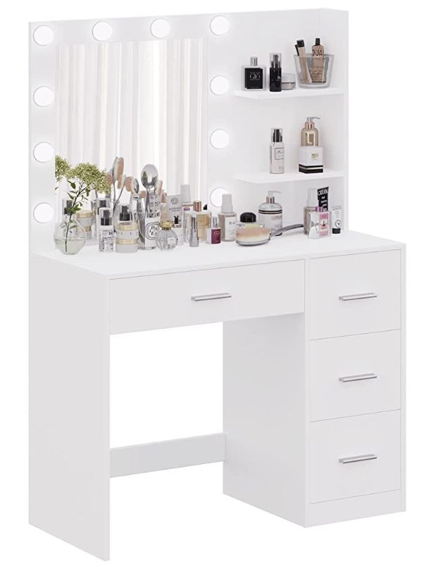 Characteristics Of Lighted Vanity Table