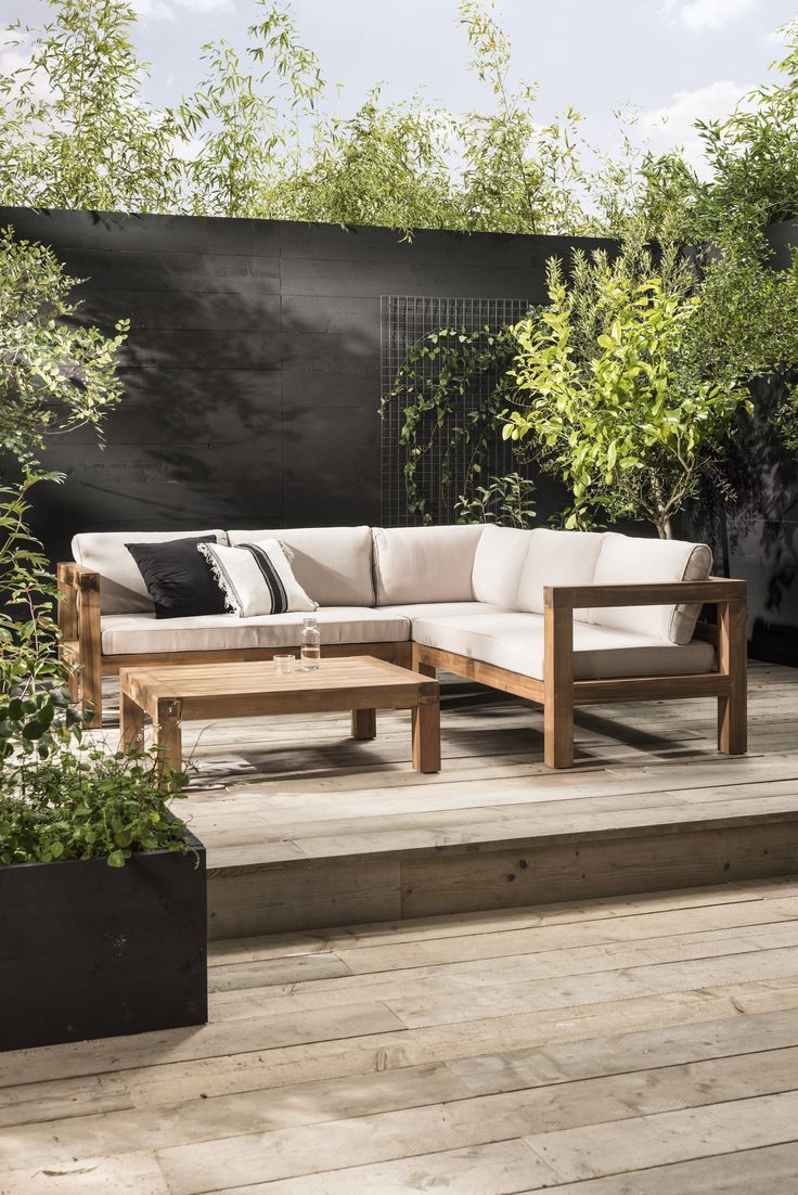 Make your outdoor look great
using Outdoor garden furniture