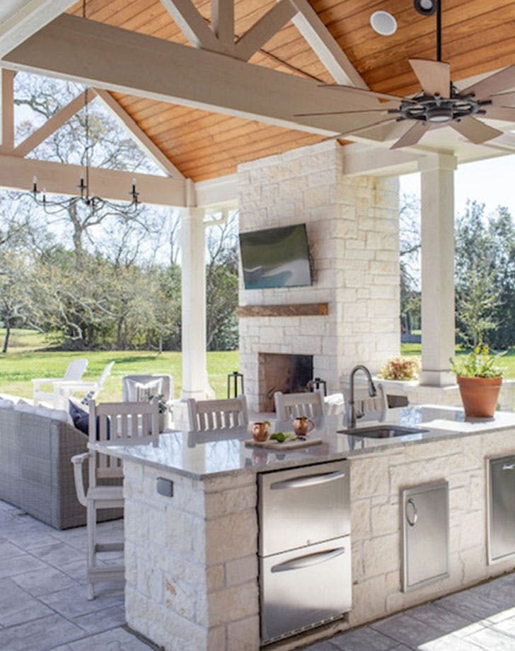 Rejuvenate your Outdoor with
Outdoor Kitchen