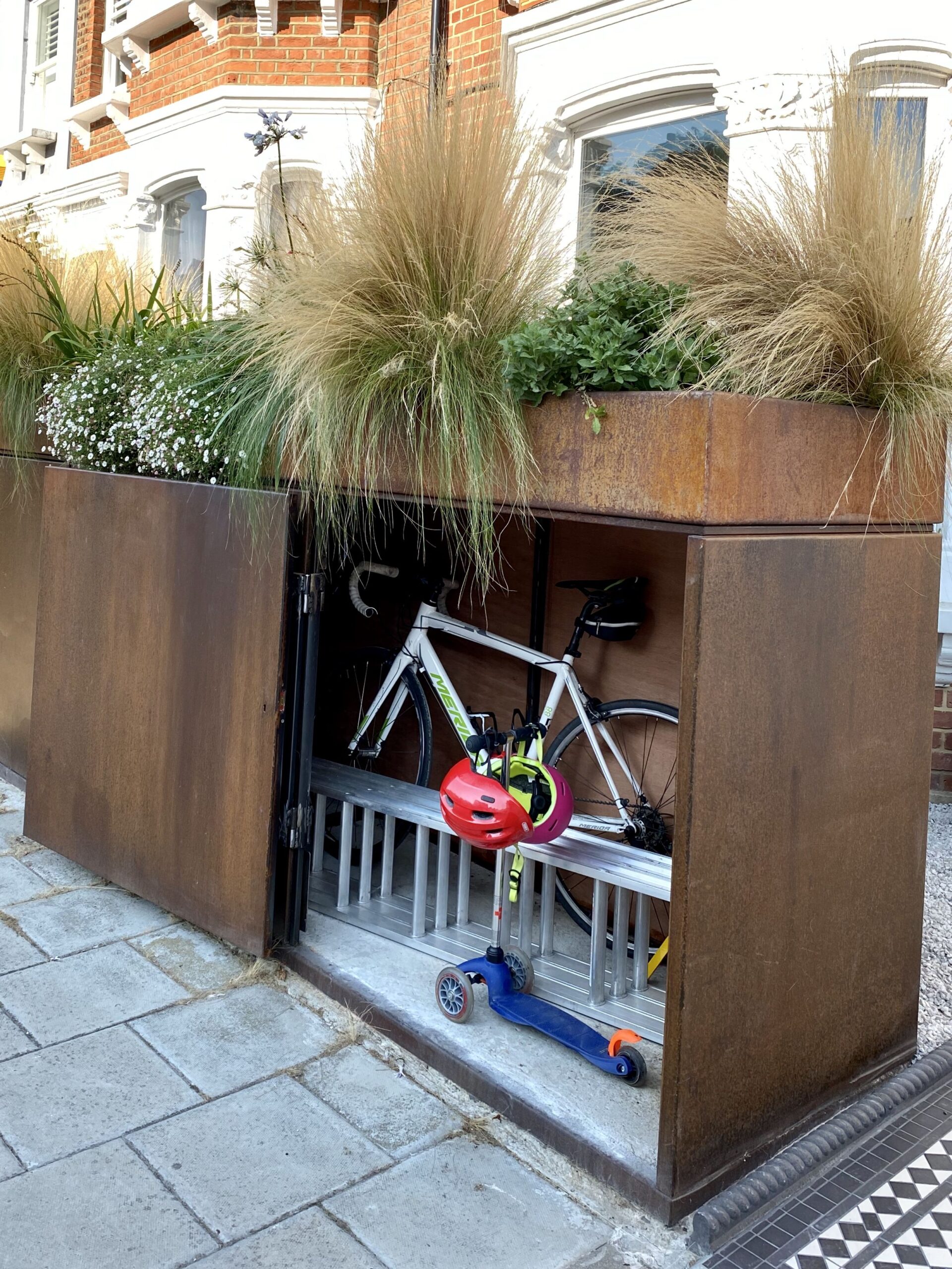 Outside Storage Sheds Ideas