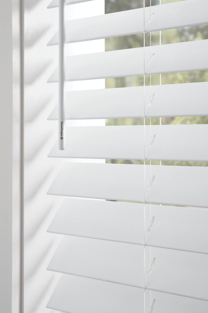 Decoration Ideas Using White
Wood Blinds