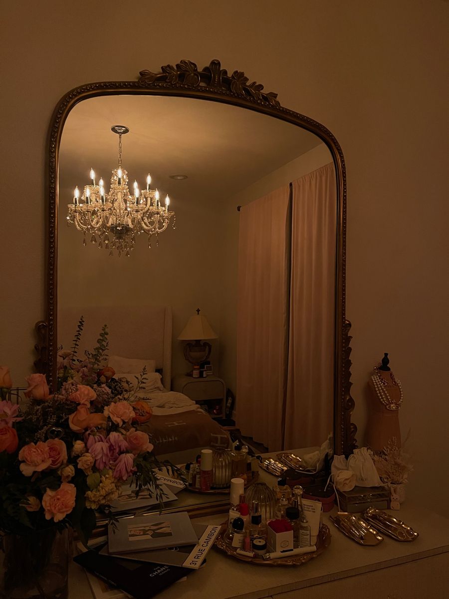 Get Decked Up With A Dresser
With Mirror