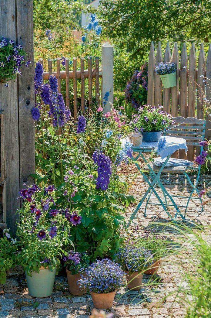 Your Guide to Get the Best
Garden Table and Chairs