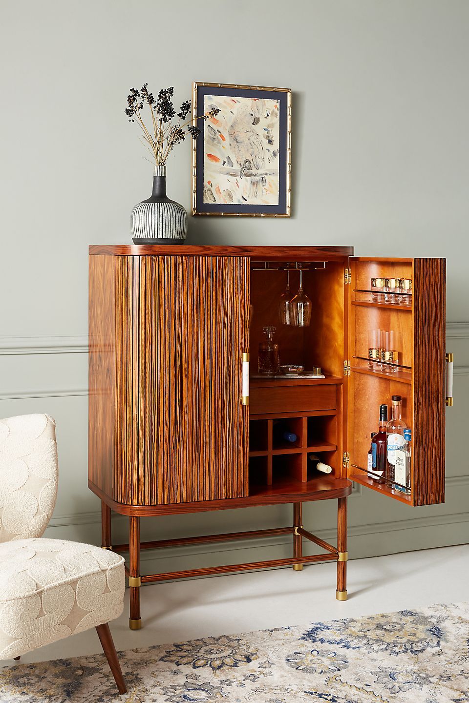 How to Select Your Fantastic
Home Bar Furniture