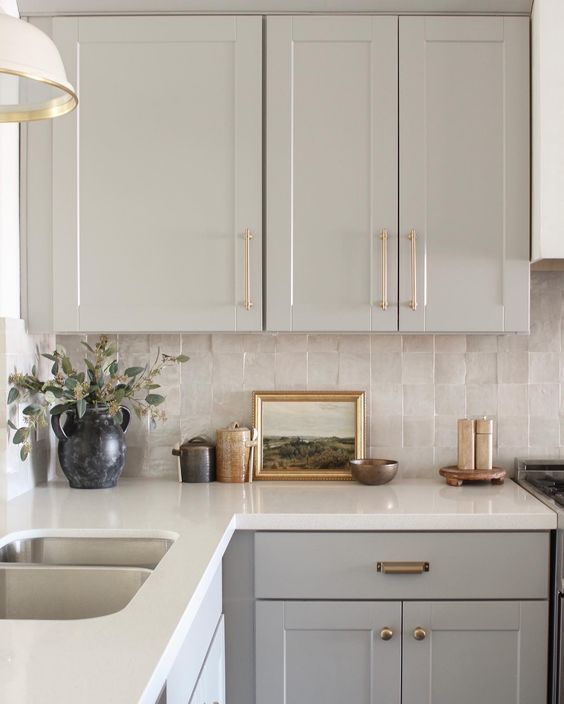 Decorate your kitchen with
Attractive Kitchen backsplash tile