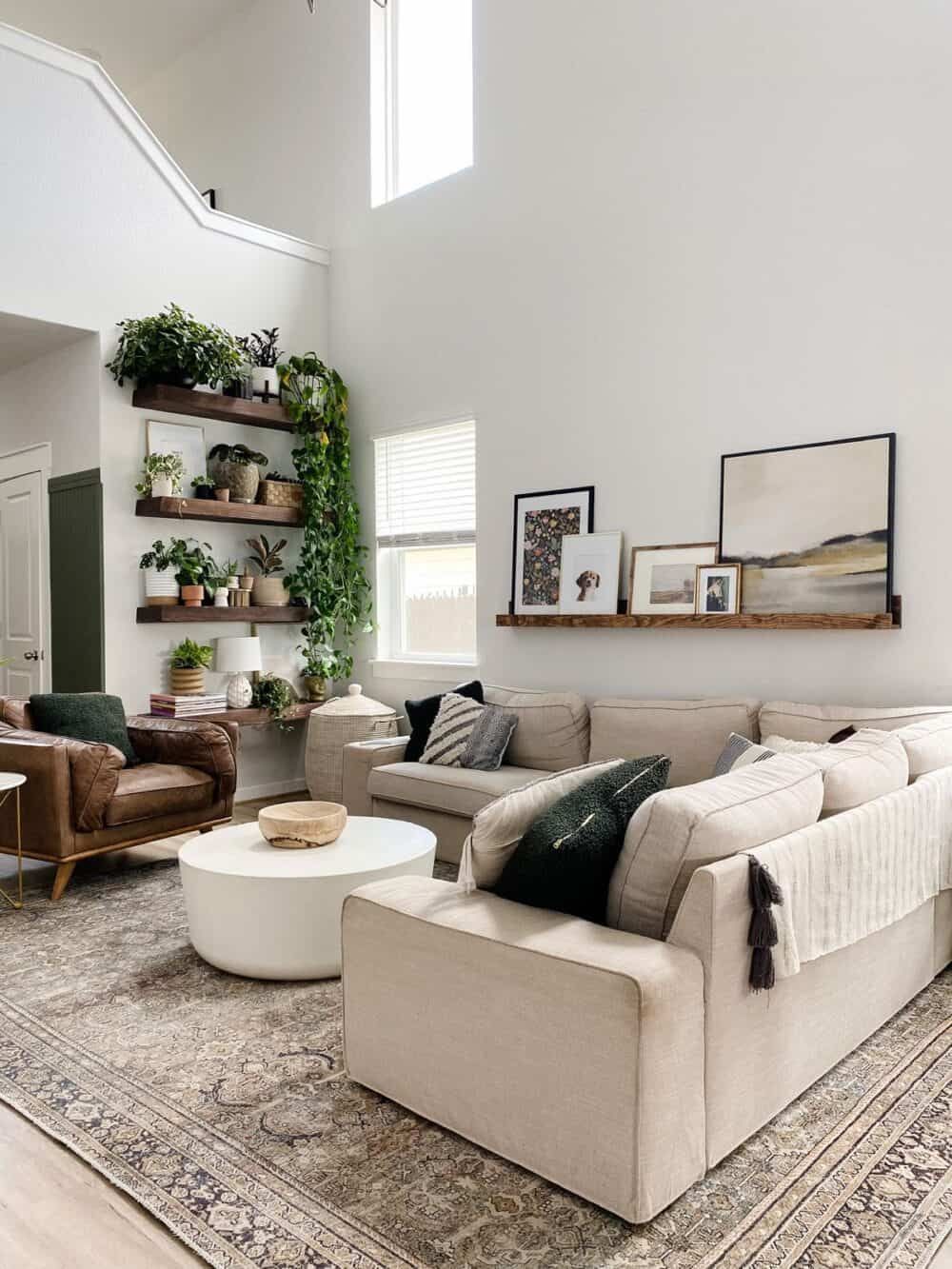 Picking the perfect living room wall decor