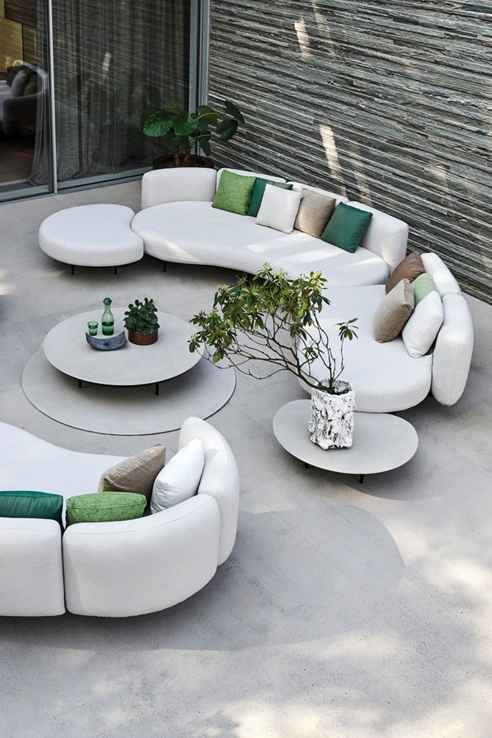 Getting new Luxury garden
furniture? tips