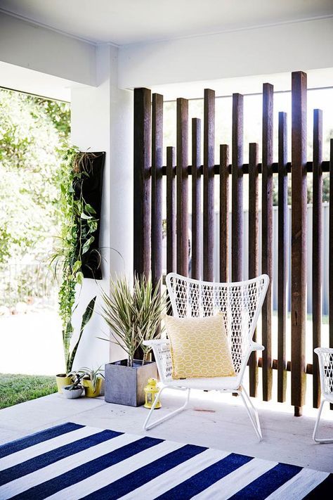 Install Outdoor Screens and
Enjoy Privacy