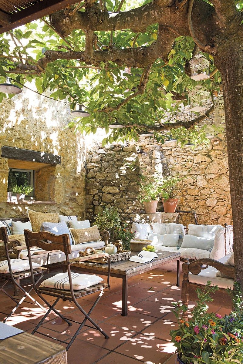 How to make a Perfect Patio
Garden