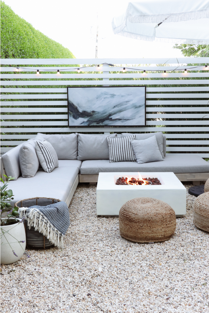 Patio Sectional – Adding Style
to your Garden