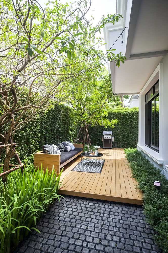 Essential small backyard ideas