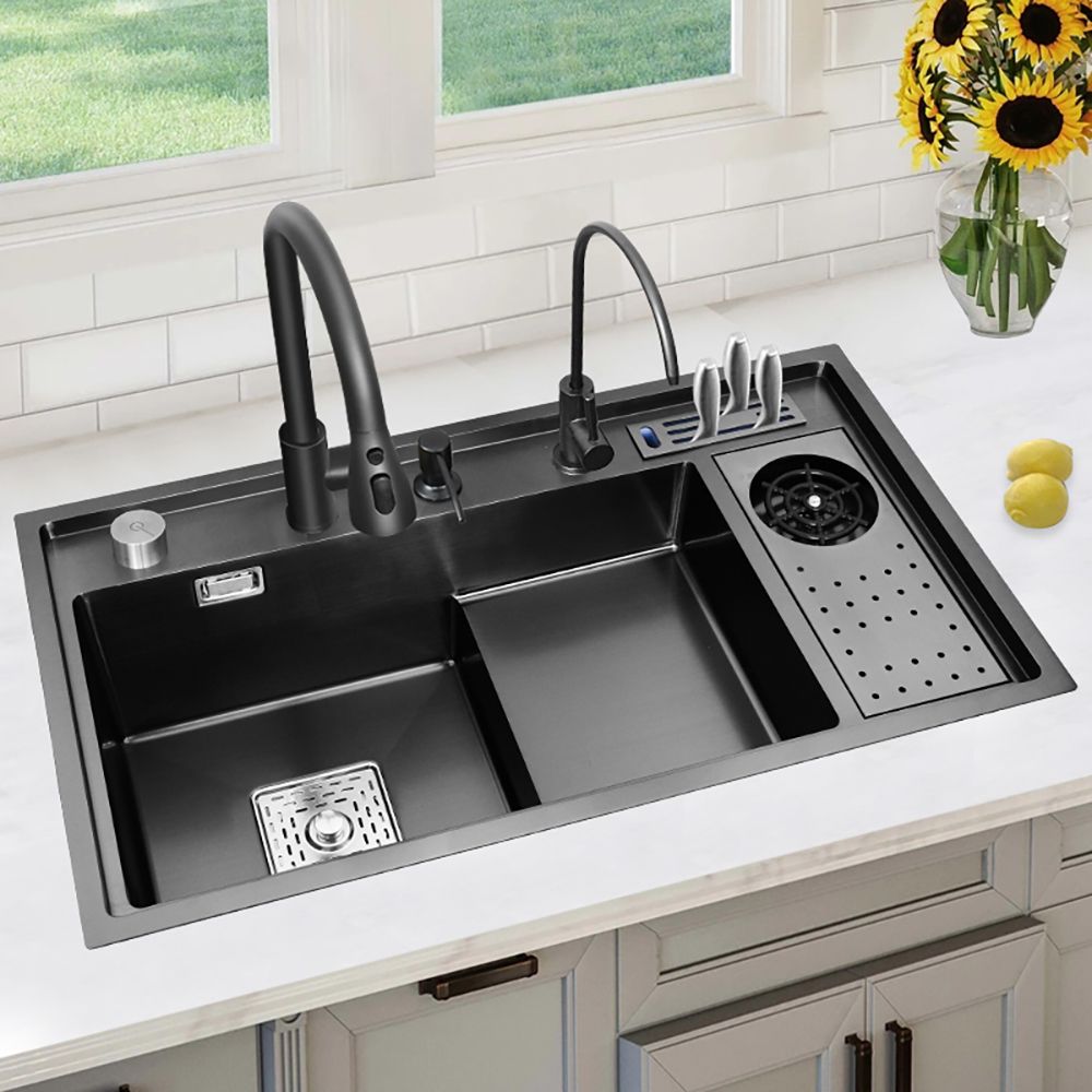 Stainless steel kitchen sinks: the best choice for a modern home