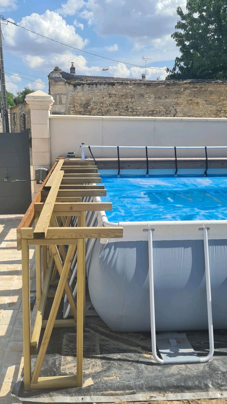 The best place to have the
right designs for building the above ground pool with decks