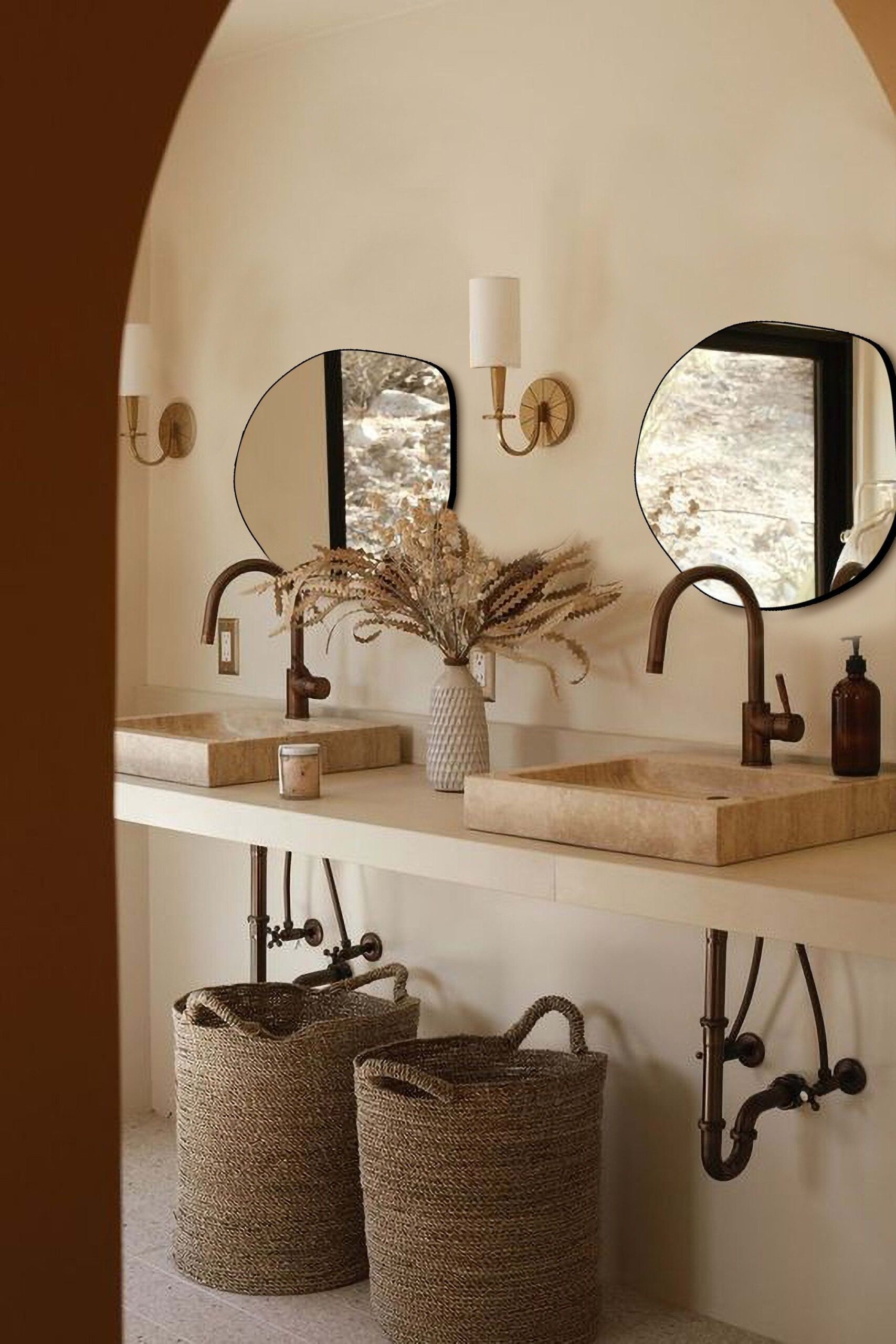 How to Choose Classy Bathroom  Mirrors for Your Home