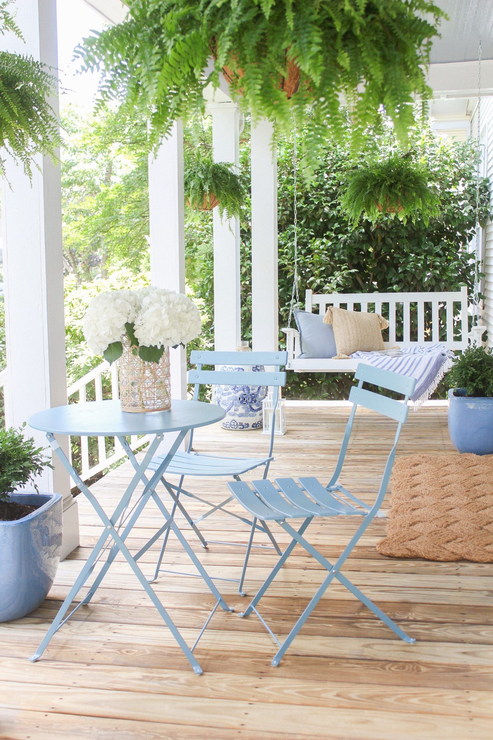 Choosing the right Garden
bistro sets