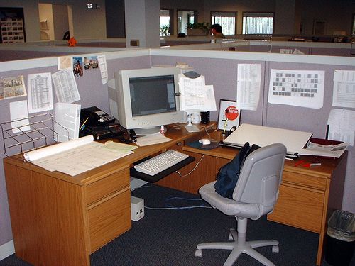 How to create inspiring
workspaces with office cubicles?