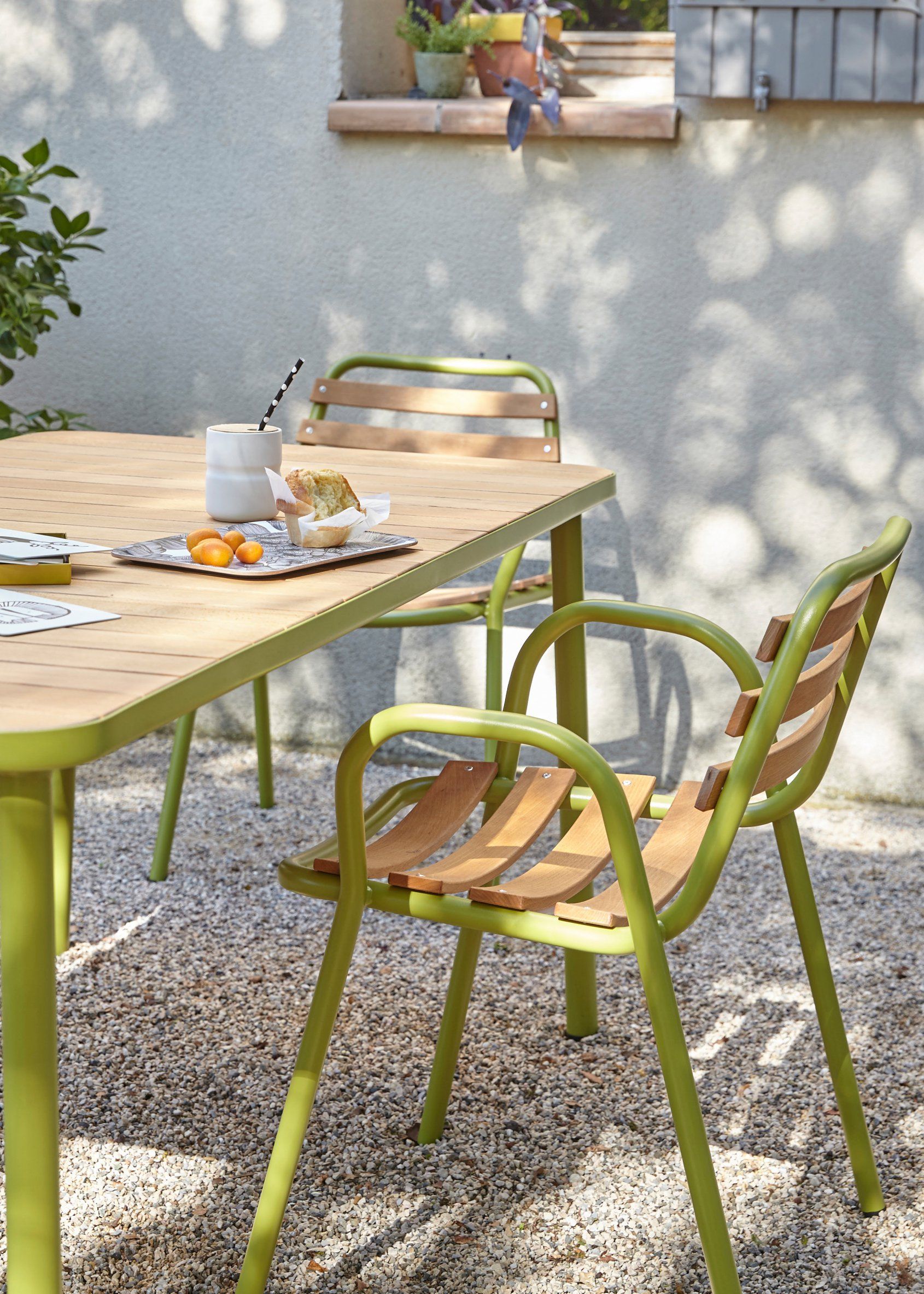 Things You Need To Consider In
Getting Patio Table and Chairs