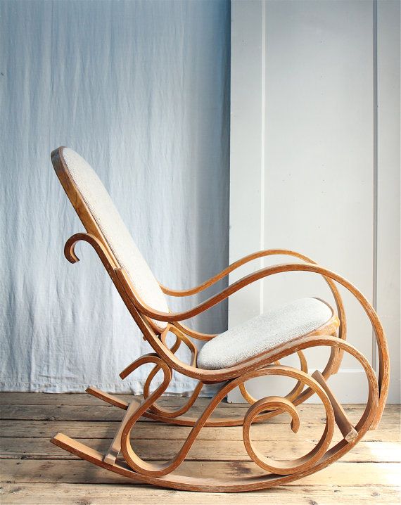 Find a Rocking Chair Just Fit  for Comfort and Play in Your Home