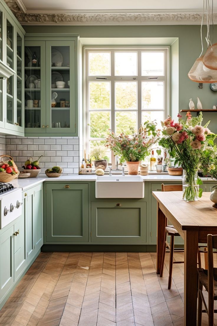 Natural charm of rustic kitchen cabinets